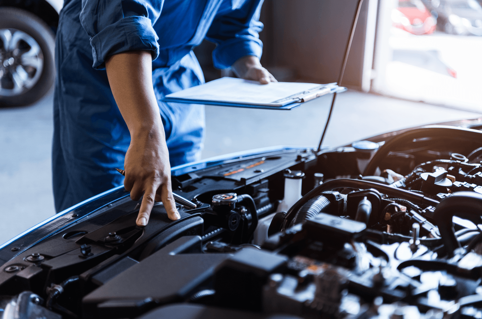 Class 4 MOT testing in Biddulph at Knypersley Garage